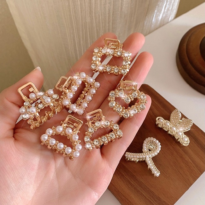Kẹp càng cua bằng kim loại đính ngọc trai giả nhỏ xinh sang trọng