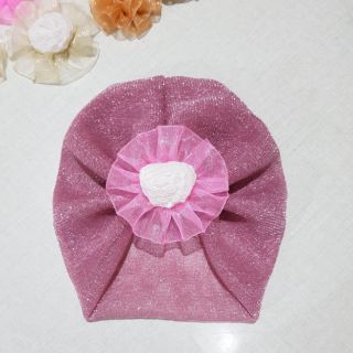 Mũ turban nhũ hồng đính hoa