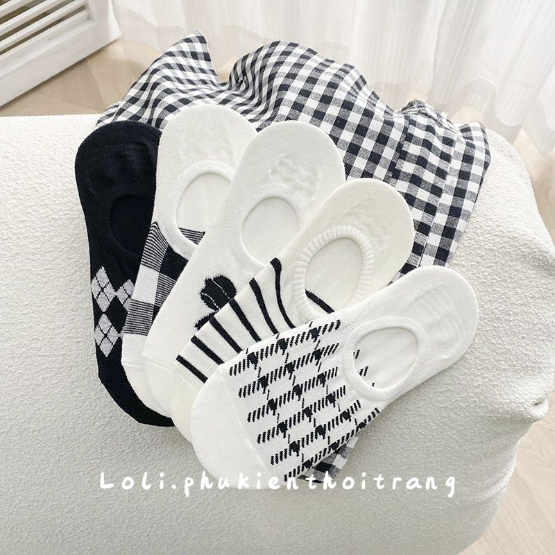 Tất Vớ Nữ Lười Nửa Bàn Chân Họa Tiết Trắng Đen Phong Cách Hàn Quốc