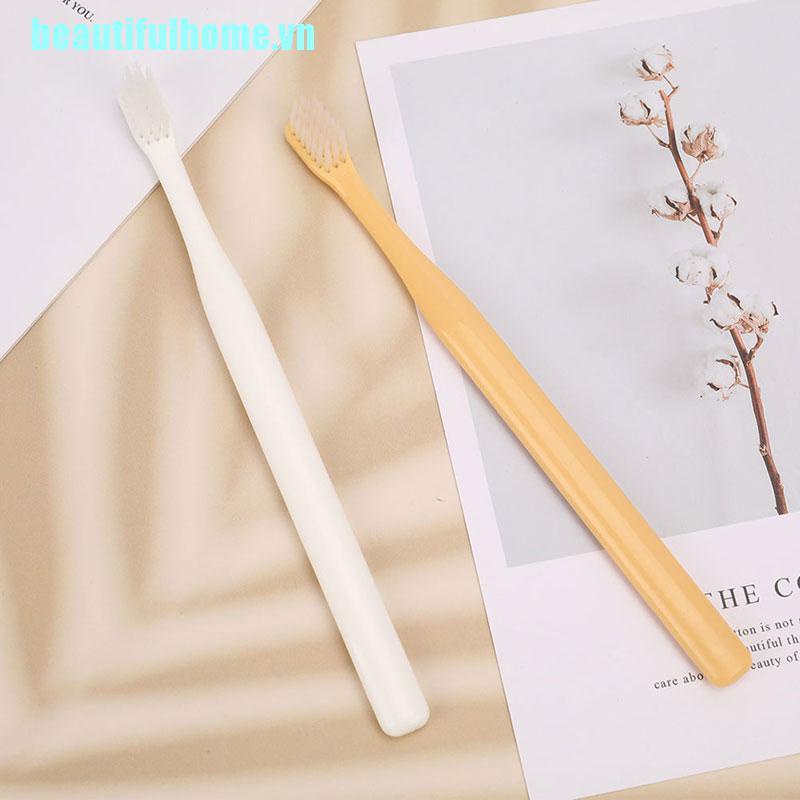 Bộ 4 Bàn Chải Đánh Răng Sợi Mềm Tiện Dụng
