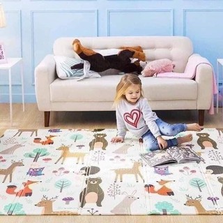 Chiếu xốp gấp gọn loại dày 1cm. Kích thước: 1,8 X 2m. Tiện dụng, bền đẹp. Hoa văn, họa tiết đáng yêu. Gấp gọn khi không