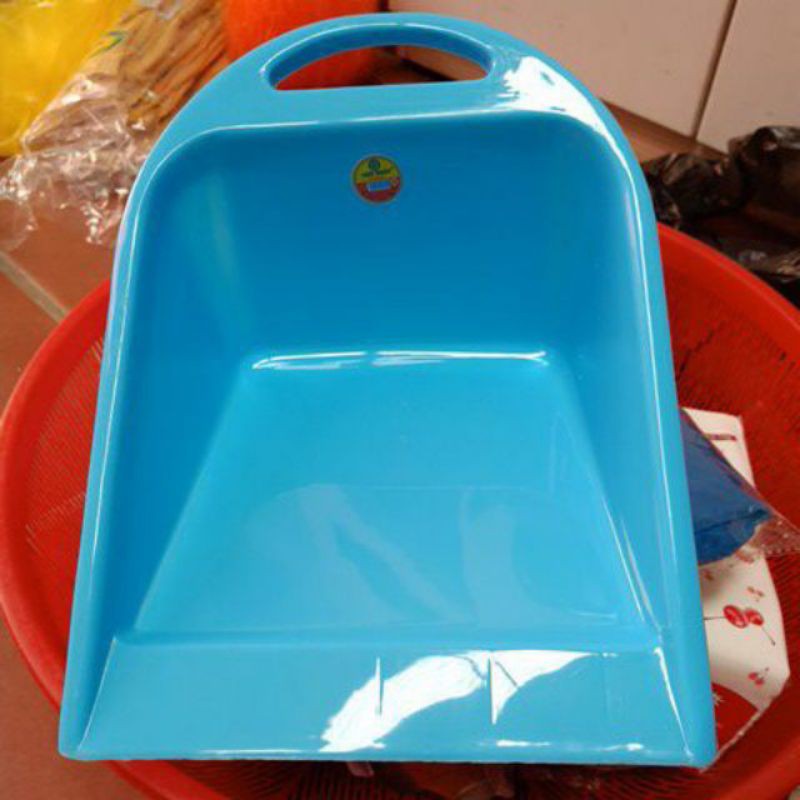 XẺNG HÓT RÁC NHỰA SIÊU BỀN