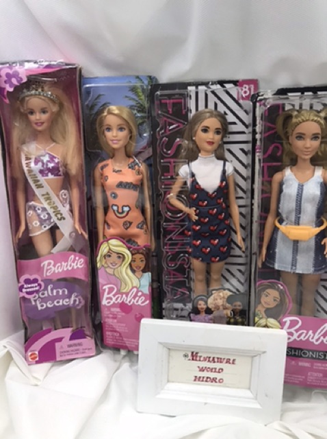 Búp bê Barbie chính hãng. Búp bê Barbie Fashionistas. Mã Bảbie box A