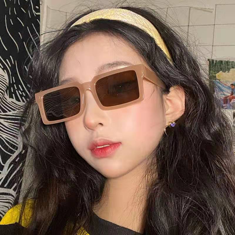 Kính Râm Thời Trang Phong Cách Cổ Điển Dành Cho Nữ