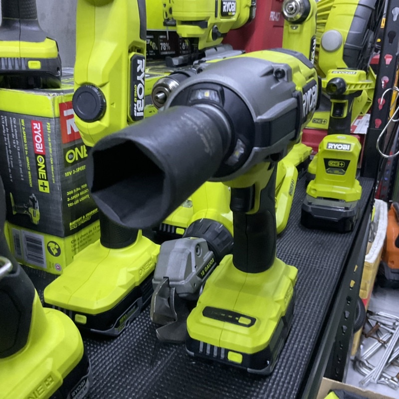 Bulong 1600Nm 1/2 Ryobi