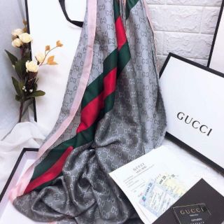 Khăn lụa cao cấp
