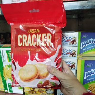 Bánh Cracker kẹp kem Haiha-Kotobuki 280gam