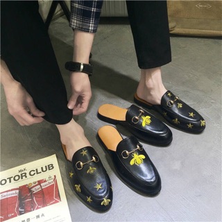 Sục Gucci nam thêu hình đầu thú