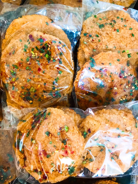 [Mã 156FMCGSALE hoàn 8% đơn 500K] CƠM CHÁY MẮM HÀNH ĐẶC BIỆT GIÒN,ĐẬM VỊ - GÓI 100g [KHÁCH ĐỌC KĨ LƯU Ý] | BigBuy360 - bigbuy360.vn