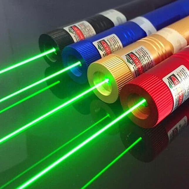 Bút Chiếu Laser Xanh Lá 303 / Màu Xanh Lá