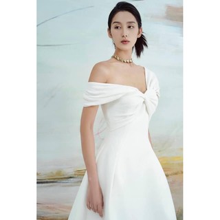 Váy trắng lệch vai nơ(Sẵn tại shop )