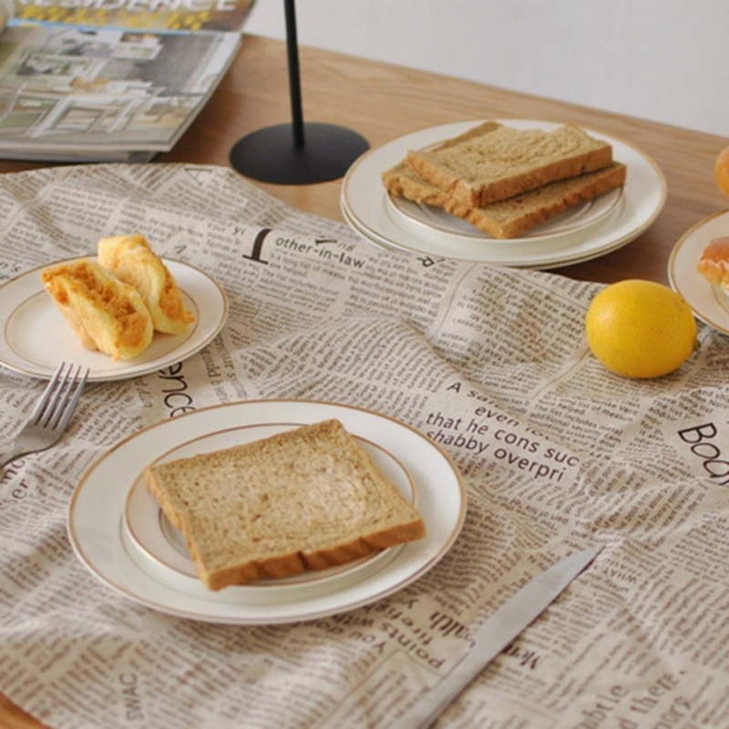 Khăn Trải Bàn Ăn Cách Nhiệt In Hình Tờ Báo Cổ Điển Có Thể Giặt Được