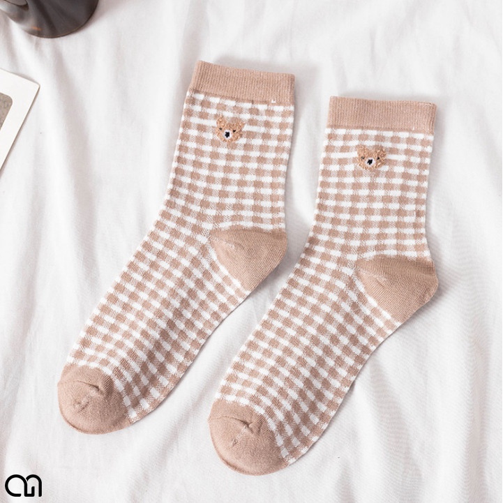 Tất Vớ Cổ Cao Nam Nữ Hoạ Tiết Chú Gấu Và Kẻ Karo Cho Mùa Noel Tết Chất Cotton Dầy Mịn Ấm Áp