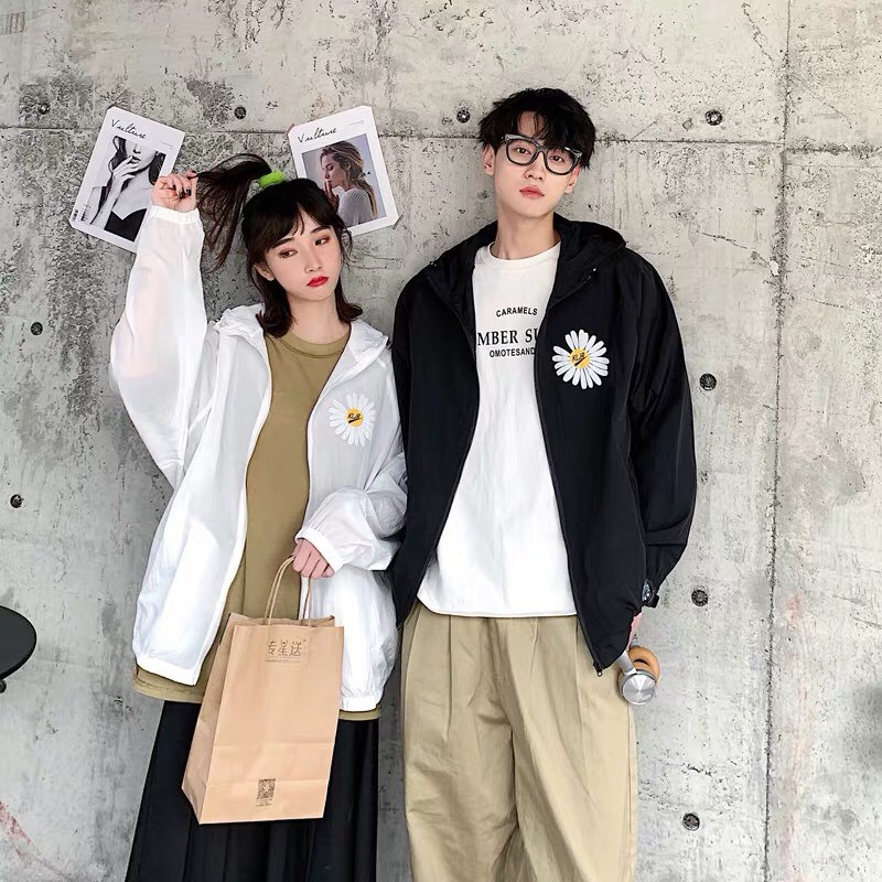 Áo khoác dù unisex form rộng Cặp Hoa Cúc, nam nữ ulzzang WIND | BigBuy360 - bigbuy360.vn