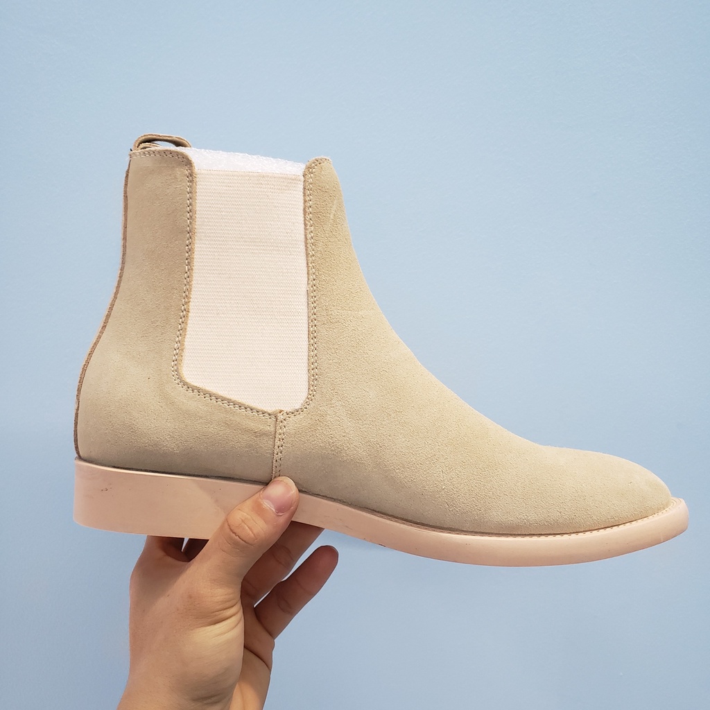 Giày Chelsea boot nam màu tan chất liệu da lộn cao cấp, đế cao su non đúc nguyên khối, dễ phối đồ[