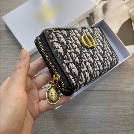 ⚡𝐇𝐀̀𝐍𝐆 𝐌𝐎̛́𝐈 𝐕𝐄̂̀⚡ Ví nữ dài cầm tay thiết kế sang trọng, tiện lợi