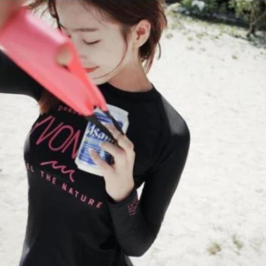 Có sẵn lẻ áo bơi nữ dài tay đen chữ đỏ FEEL THE NATURE 👙 sexy  ཾ '  ཾ ་ * | BigBuy360 - bigbuy360.vn