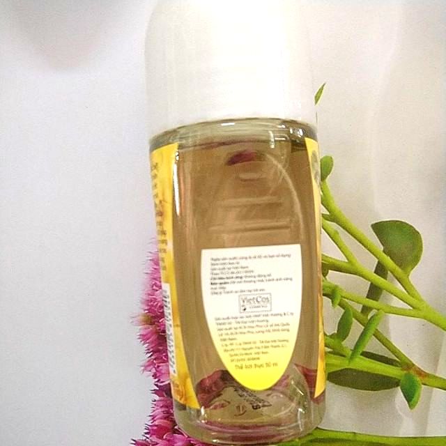 Lăn khử mùi Relik trắng da khô thoáng