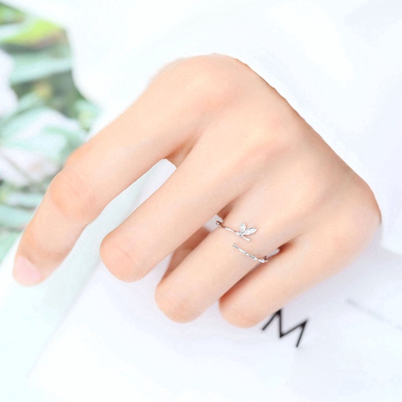 Exquisite Nhẫn hình đốt tre đính đá Zircon có thể điều chỉnh sang trọng cho nữ