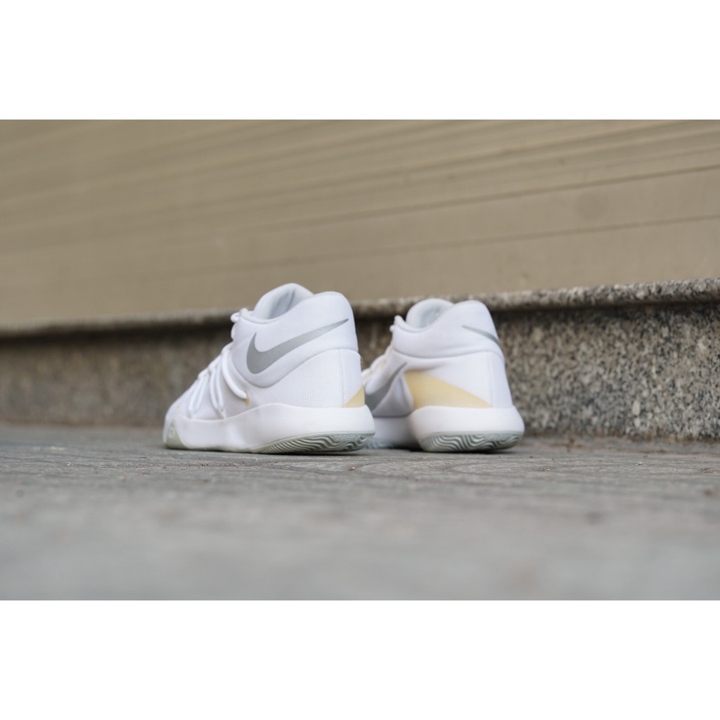 [2hand] Giày Thể Thao NIKE KD TREY 5 921540-100 GIÀY CŨ CHÍNH HÃNG