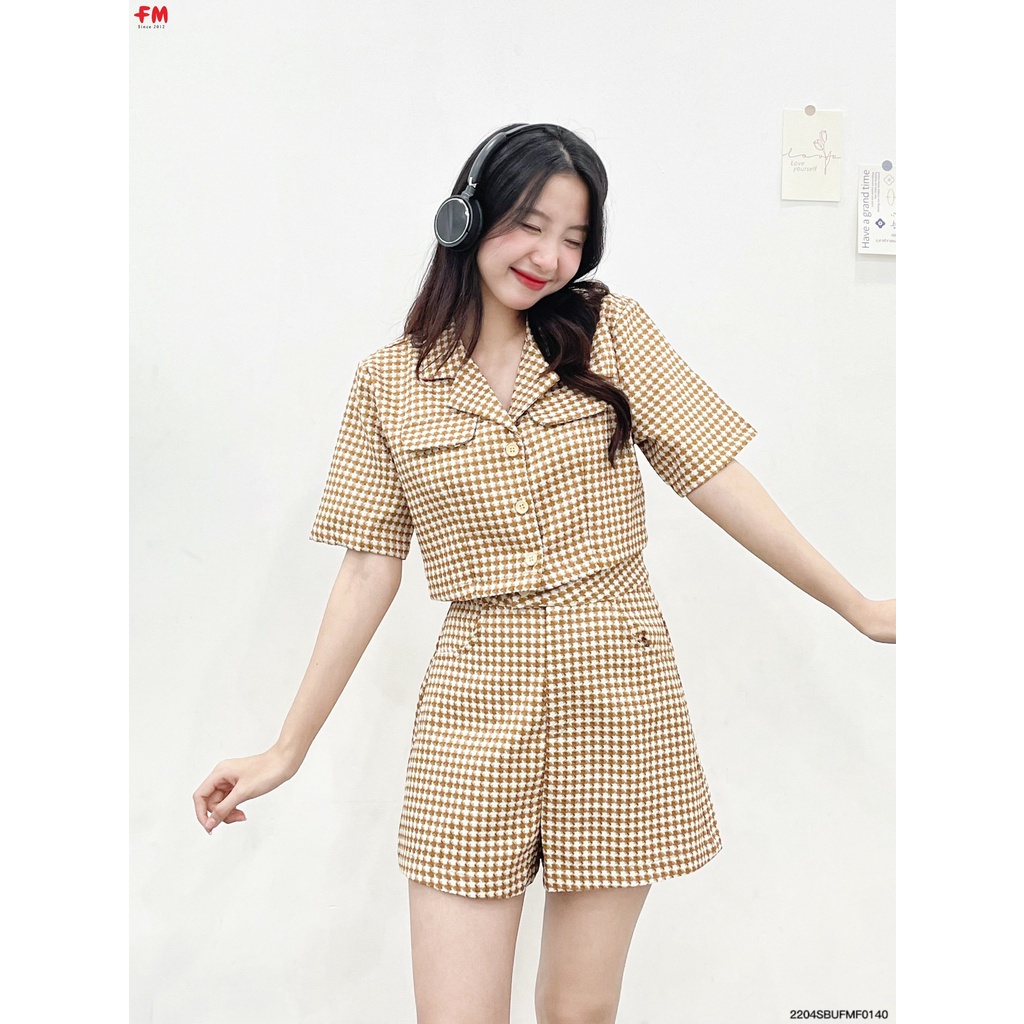 Set đồ nữ FM Style phối cổ VEST kèm quần short kiểu dáng thiết kế sang chảnh thời trang Hàn Quốc 210290065