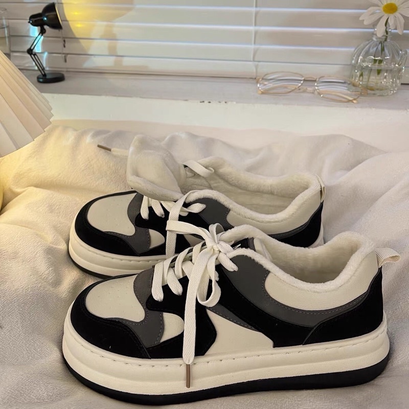 GIÀY THỂ THAO ĐẾ 3CM PHỐI MÀU UNISEX