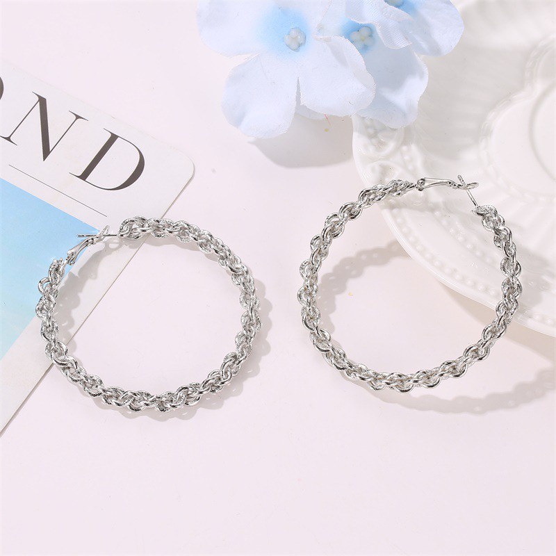 Khuyên tai tròn bằng hợp kim thời trang cho nữ