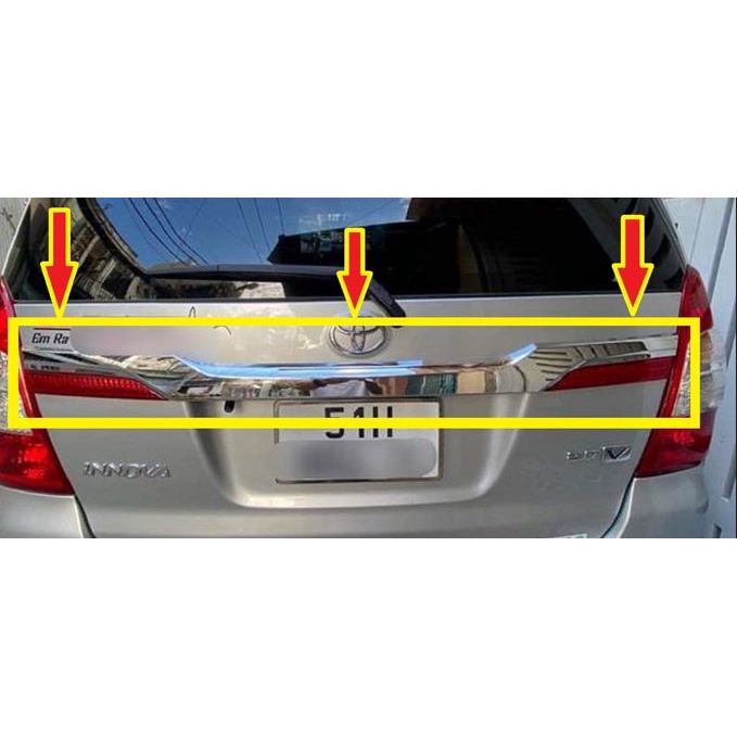 Ốp tay mở cốp sau xe Toyota Innova 2014- 2015- 2016 NHựa ABS mạ crom cao cấp