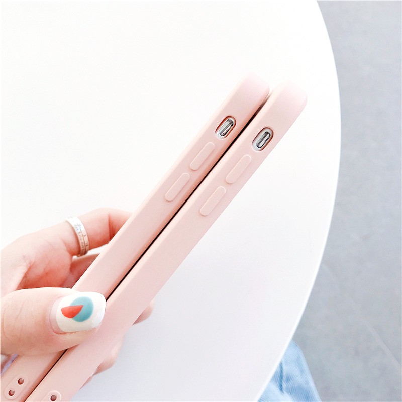 Ốp lưng iphone Bé đồng tiền cạnh vuông 5/5s/6/6plus/6s/6splus/7/7plus/8/8plus/x/xr/xs/11/12/pro/max/plus/promax | BigBuy360 - bigbuy360.vn