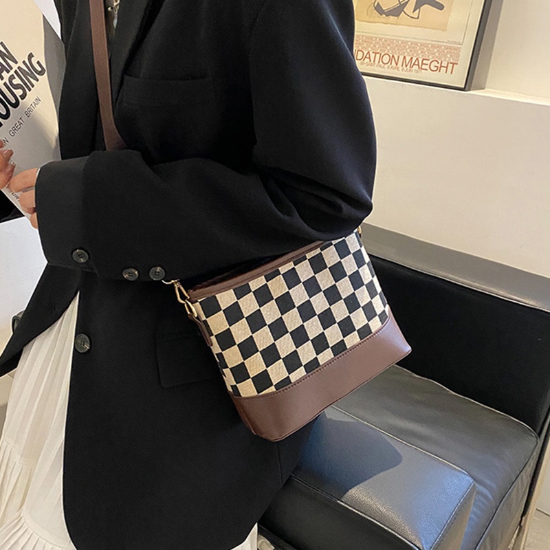 Túi đeo chéo vai bằng vải họa tiết caro thời trang sành điệu cho nữ