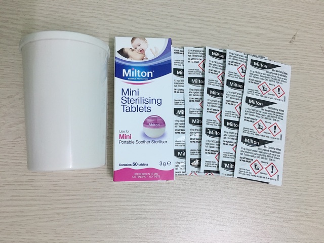 Cốc khử trùng và 1 hộp viên tiệt trùng Milton 50 viên