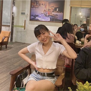 Áo croptop cuốn biên (Plain top)