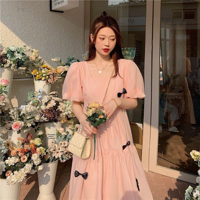 Đầm bầu ngắn tay cổ vuông gắn nơ M448 vải lụa tơ hai lớp freesize Mom and Baby