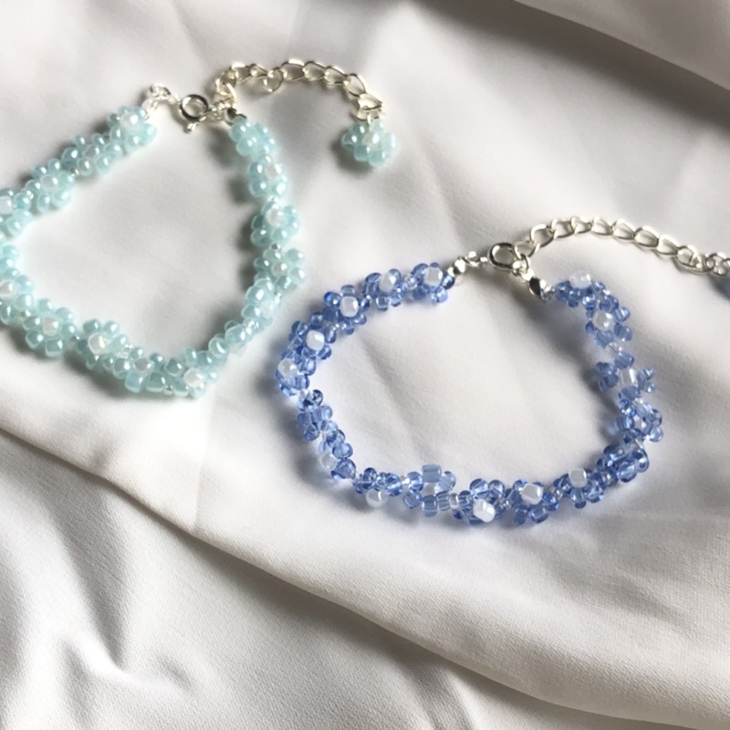 Vòng Tay Hạt Cườm Hoa Vintage