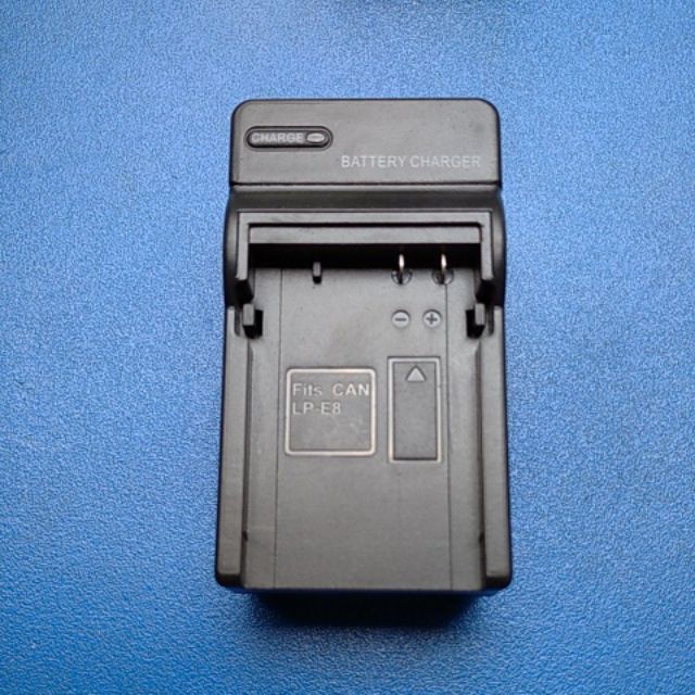 Sạc cho pin canon LP-E8
