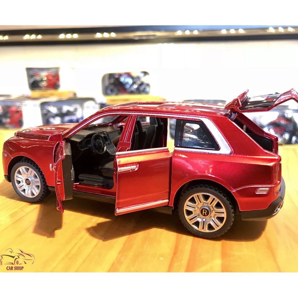 Mô hình xe ô tô Rolls-Royce Cullinan tỉ lệ 1:32 màu đỏ