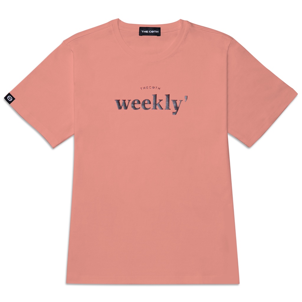 Áo Thun Nữ Form Rộng in chữ in chữ Weekly rất được ưa chuộng, mặc chuẩn form cực đẹp Thương hiệu The Coth AT1U1017