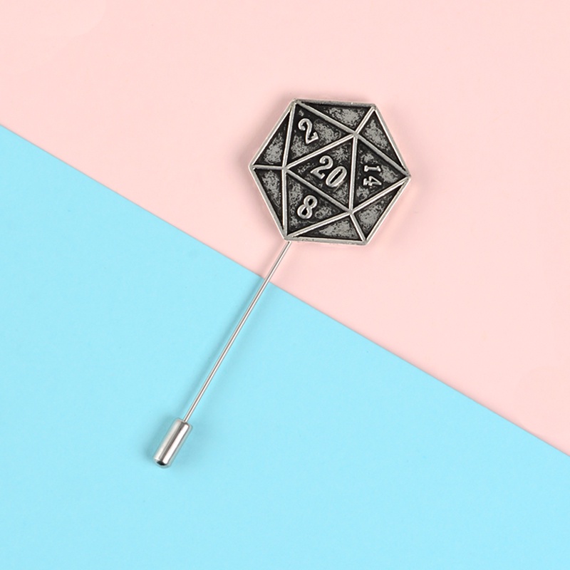 Ghim Cài Áo Hình Xúc Xắc D20 Thời Trang