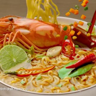 Mì Mộc Việt tôm chua cay gói 75g (Mua 10 gói tặng 1 hộp nhựa).