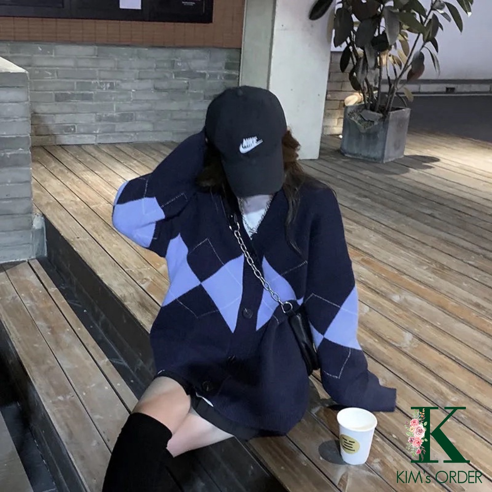 Áo len cardigan nữ khoác ngoài dài tay màu xanh và be phom rộng dáng dài hoạ tiết quả trám loại 1 tiểu thư Hàn Quốc