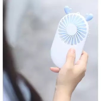 Quạt Cầm Tay Mini Pocket Fan siêu dễ thương có chân đỡ