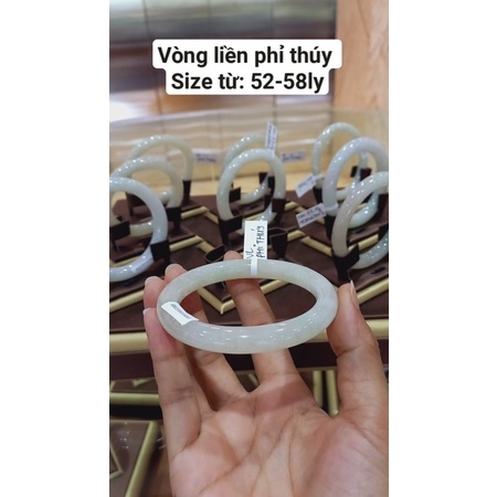 Vòng đeo tay bản liền ngọc cẩm thach phỉ thuy cao cấp hàng kiểm định PNJ