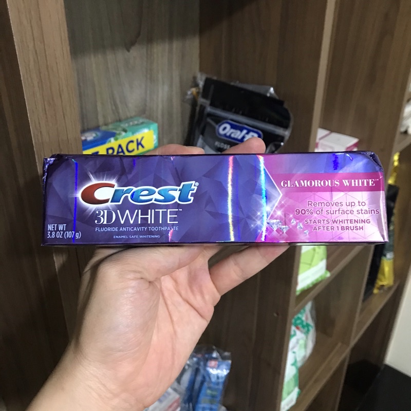Kem đánh răng Crest 3D White 75ml