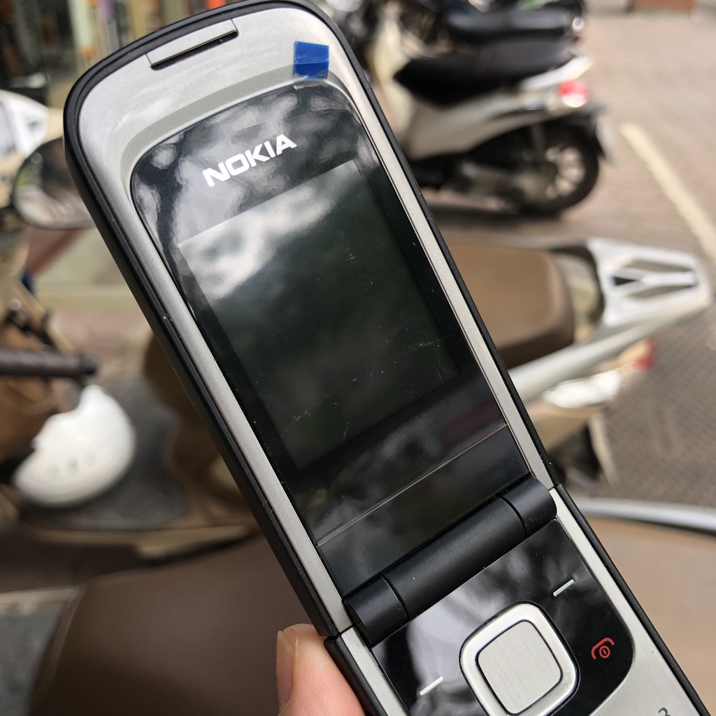 Điện thoại cổ Nokia 2720 zin đẹp chính hãng 100%