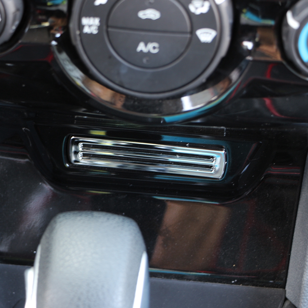 Khay Đựng Thẻ Gắn Giữa Xe Ô Tô Ford Ecosport 2013-2017