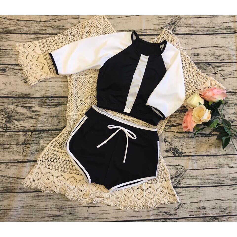 Đồ bơi Bikini 2 mảnh đen trắng ông tay lỡ ( Kèm ảnh khách chụp)- hot trend | BigBuy360 - bigbuy360.vn