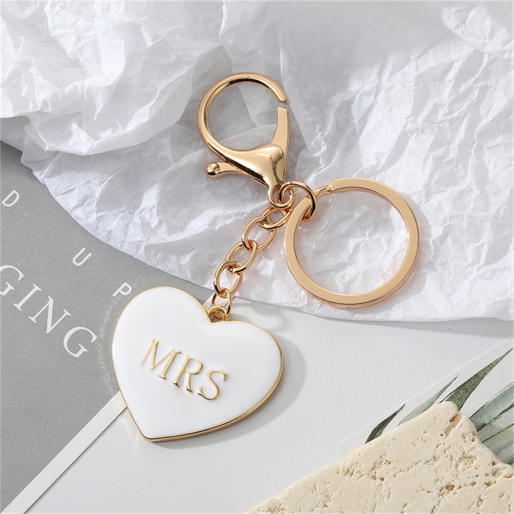 Móc Khóa Mặt Kim Loại Hình Trái Tim In Chữ Mr/Mrs
