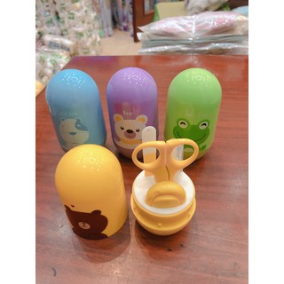 Bộ bấm móng tay 4 chi tiết cho bé
