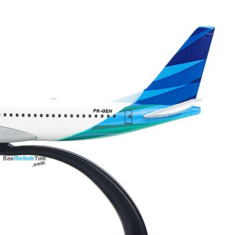 Mô hình máy bay Garuda Indonesia Airbus B737 16cm Everfly