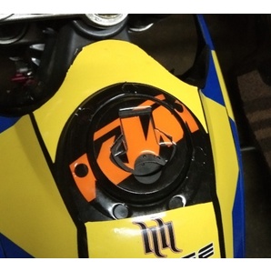 Sticker Phản Quang Dán Nắp Bình Xăng Chống Thấm Nước Cho ktm duke390 2013-2014 duke200 2012-2014 duke 390 200